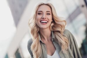 porcelain veneers right for you nyc cosmetic dentist dr michael j wei